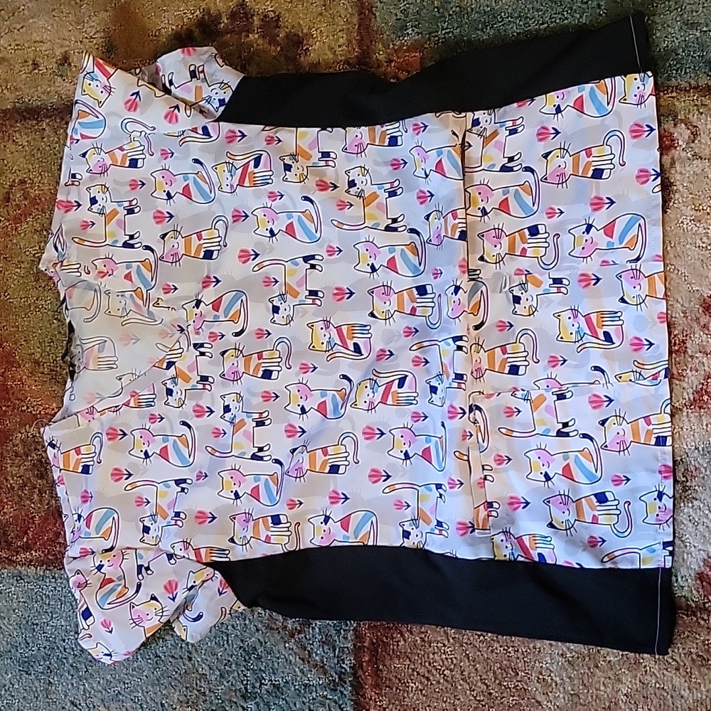 Scrub top 💓3/15💓